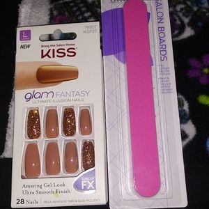 Kiss glam fantasy nails